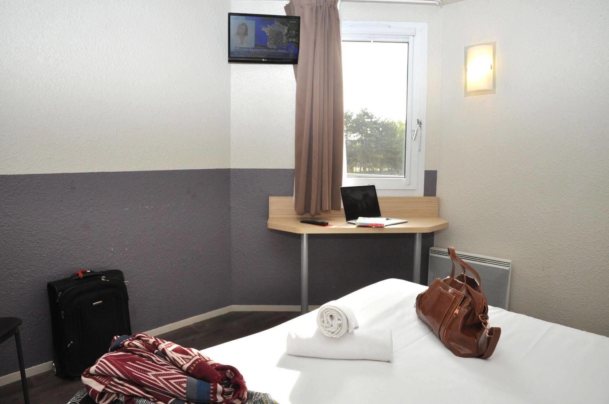 B Hotel Caen Mondeville Esterno foto