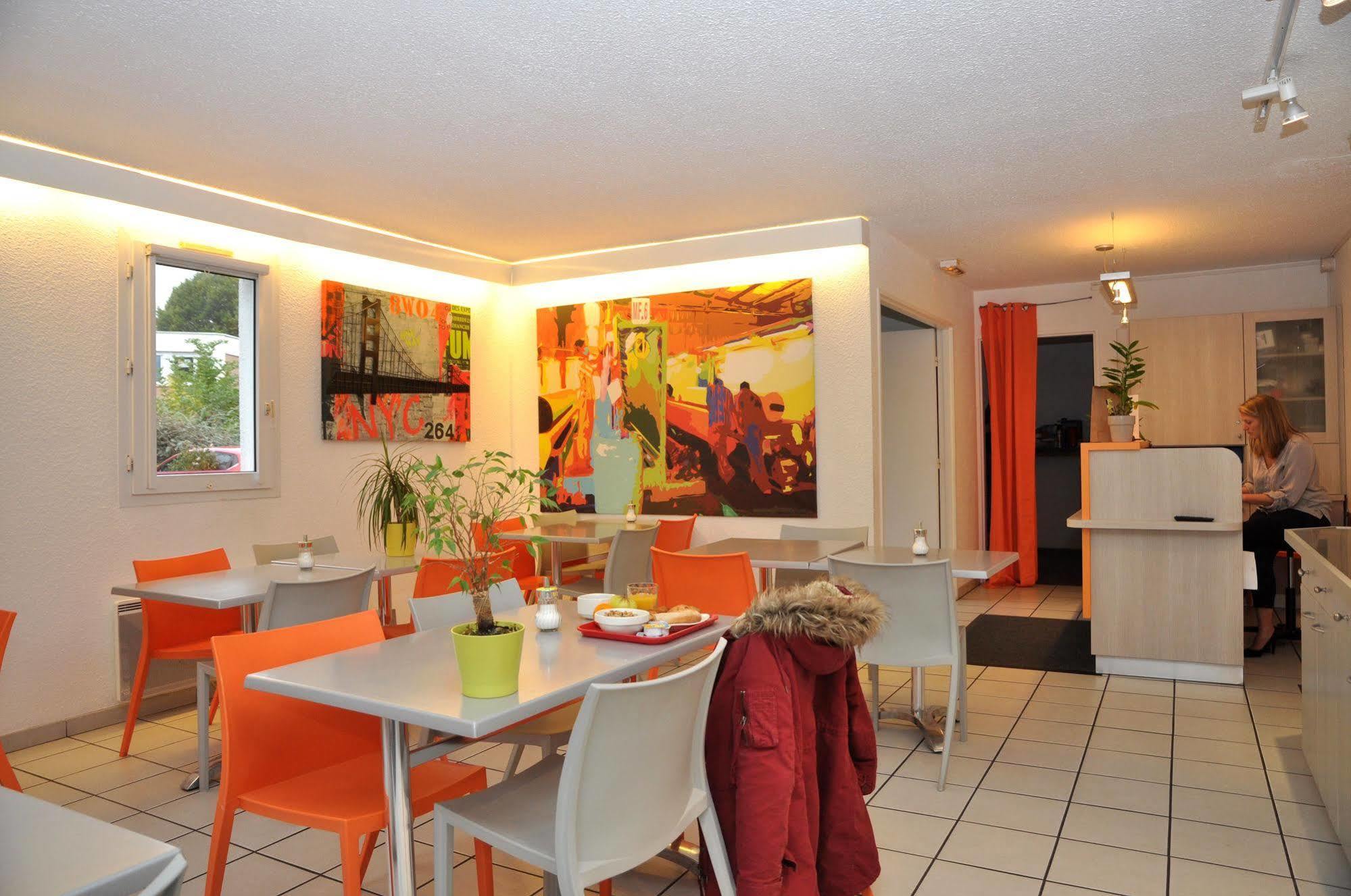B Hotel Caen Mondeville Esterno foto