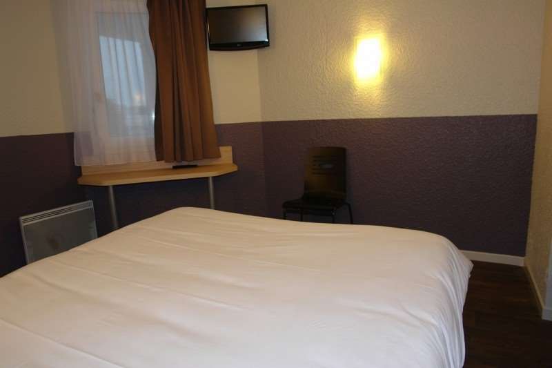 B Hotel Caen Mondeville Esterno foto